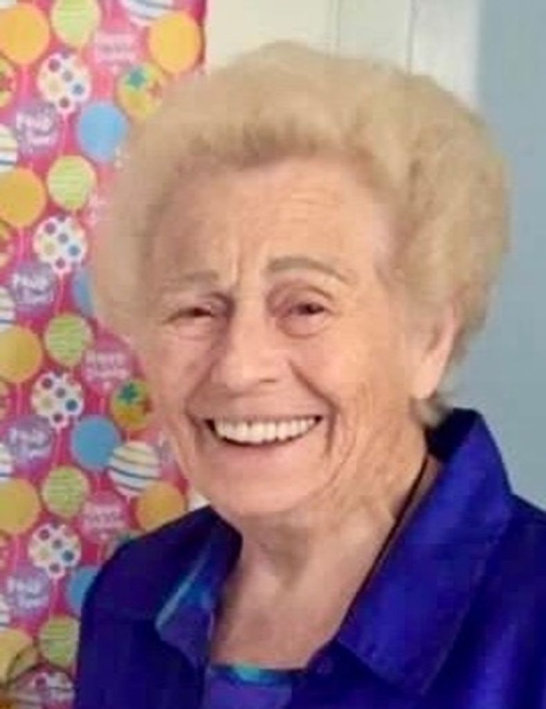 Lucy Mae White Profile Photo