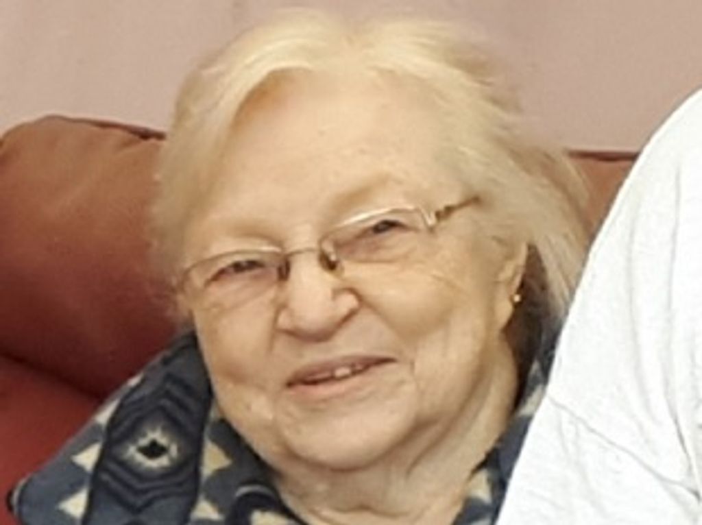 Eileen "Beverley "Bev" Carroll Profile Photo