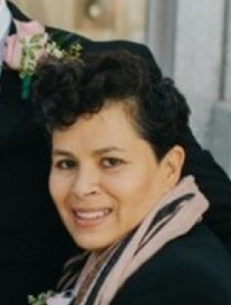 Lorena Rosales Profile Photo