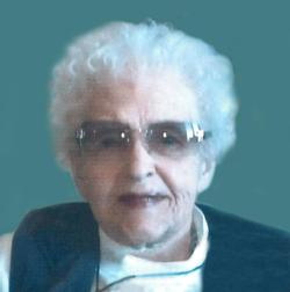 Ellen M Medinger