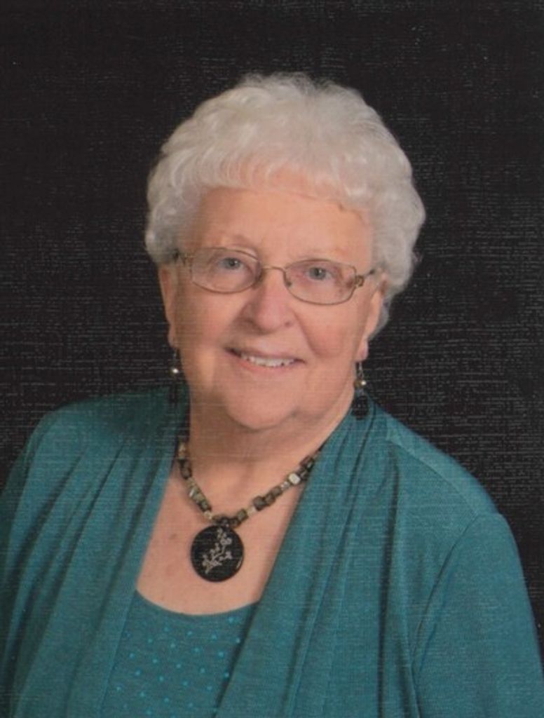 Geraldine "Gerry" (Krohmer) Robinson Profile Photo