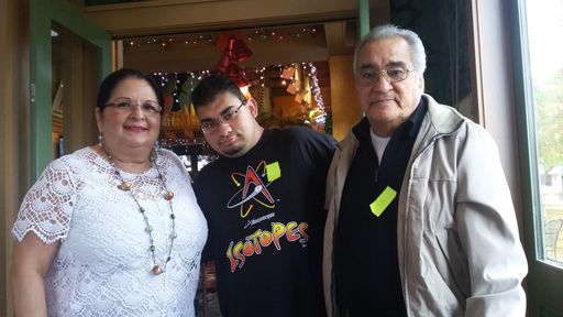 Carlos Araiza photo gallery thumbnail 31 of 204