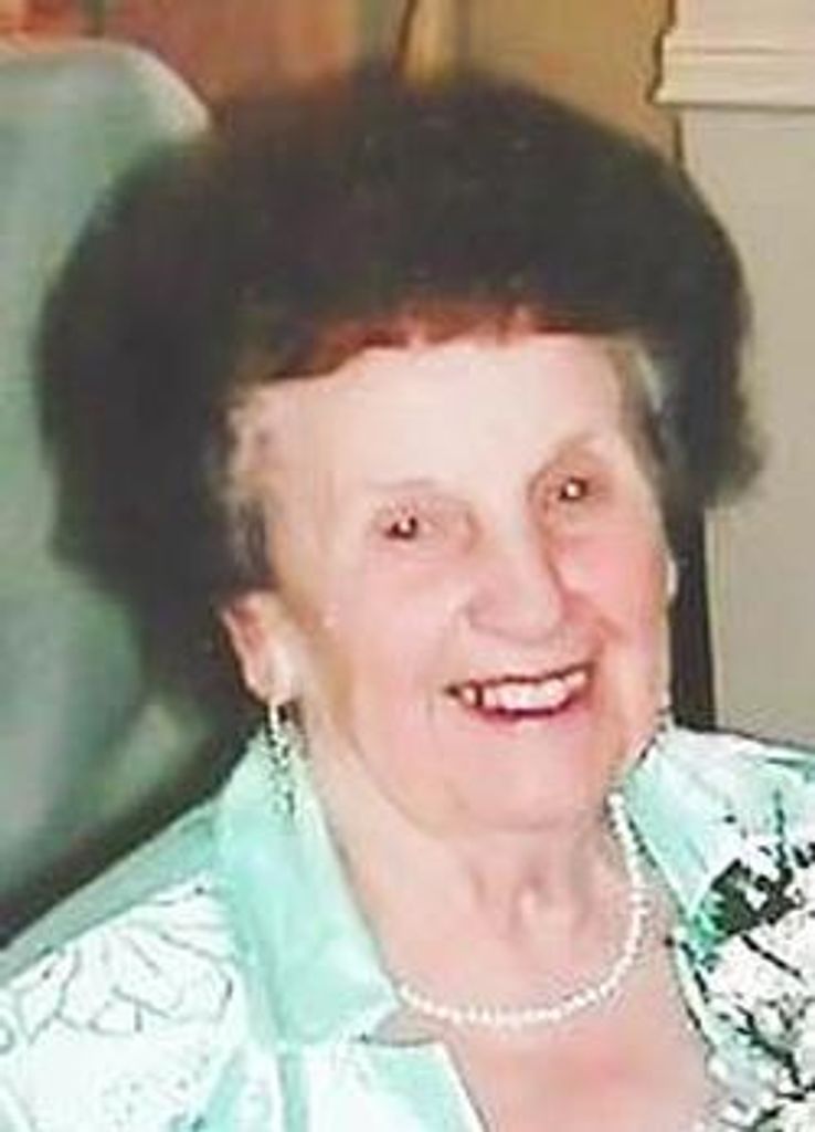 Eva Smolock Profile Photo