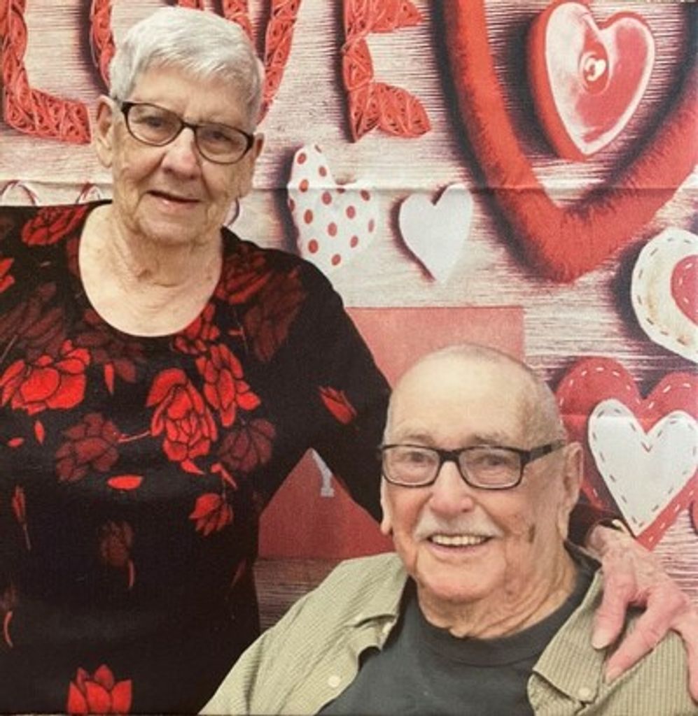 Neale & Dorothy Lorius Profile Photo