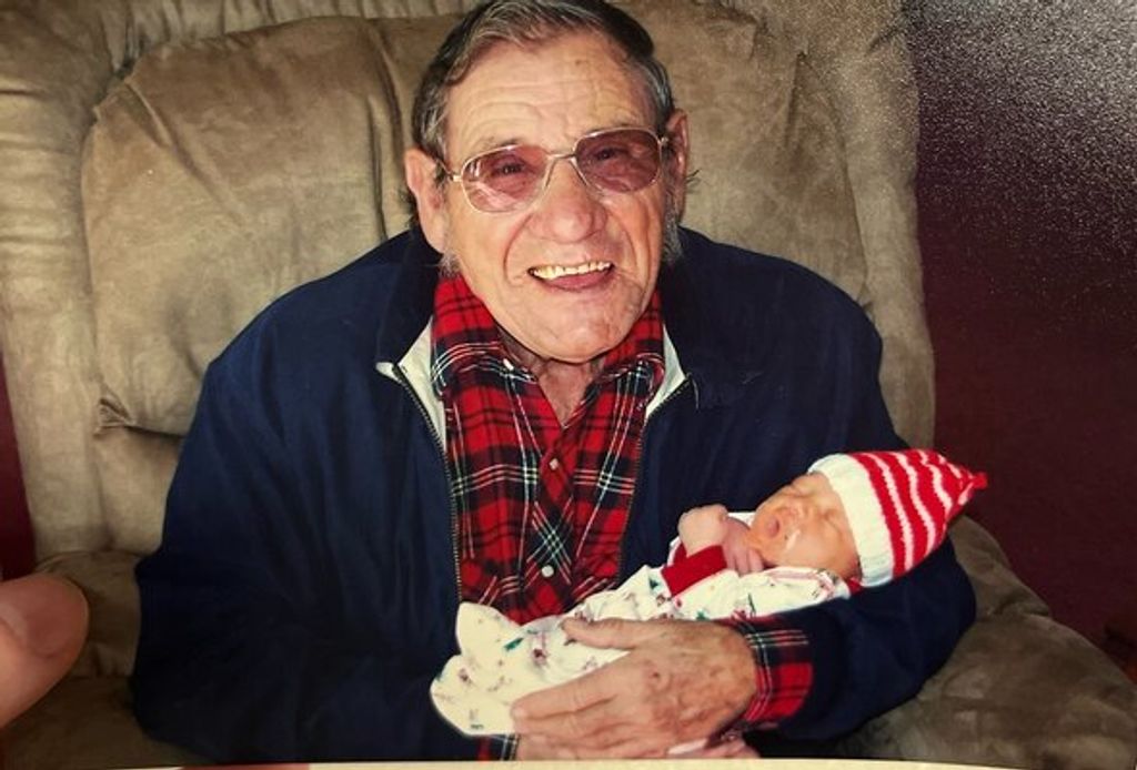 Dennis Murl Foster Profile Photo