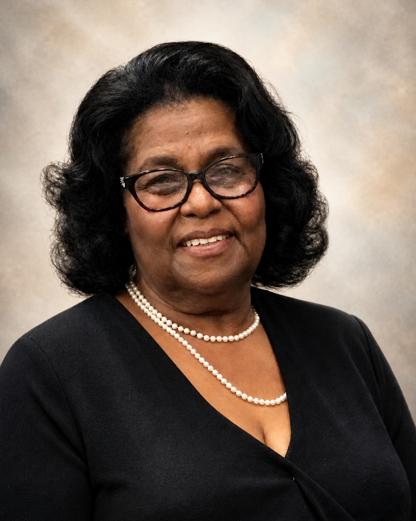 Ozelle Crooms Sharpless Profile Photo
