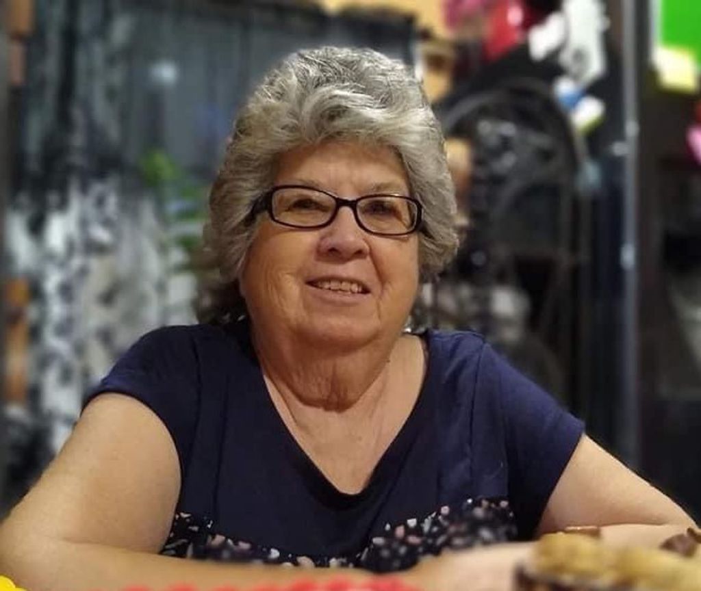 Elizabeth Lobato