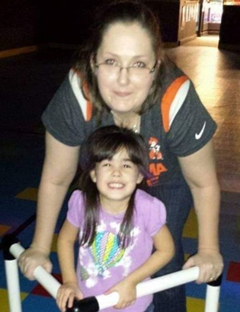 Amanda Kaye Davis Profile Photo