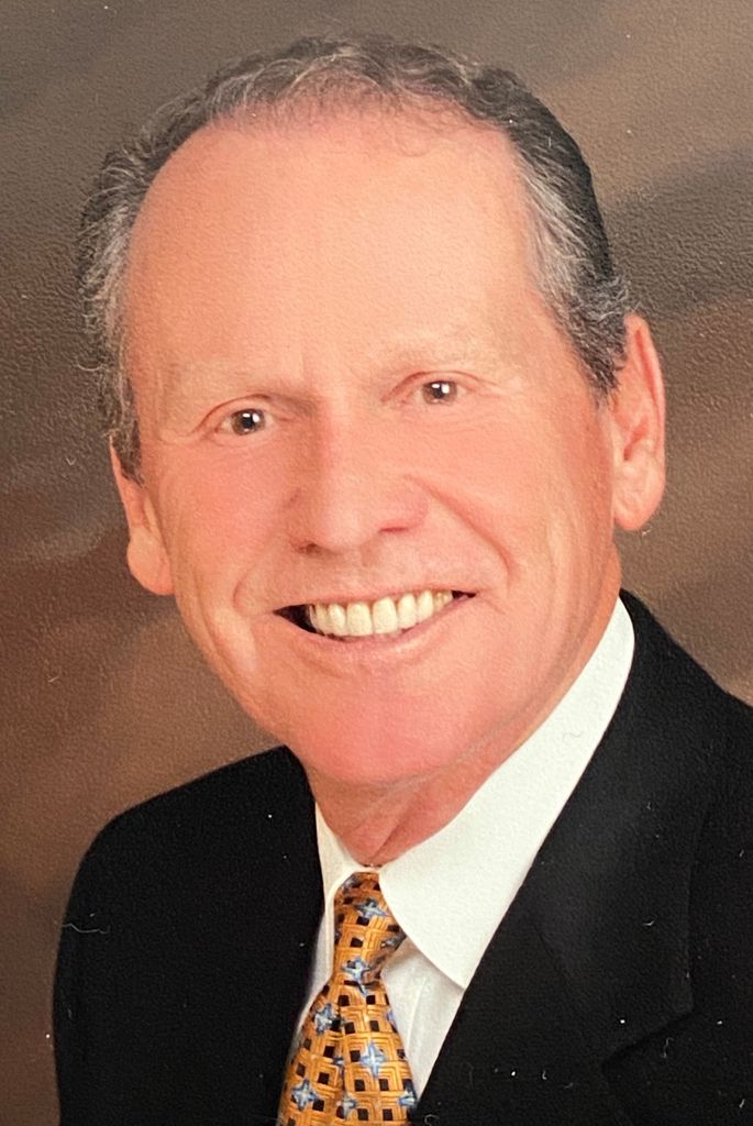 Robert  Dean Tschirki