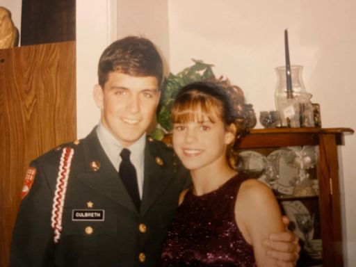 Annie Elizabeth Brost Vandenhouten photo gallery thumbnail 74 of 131
