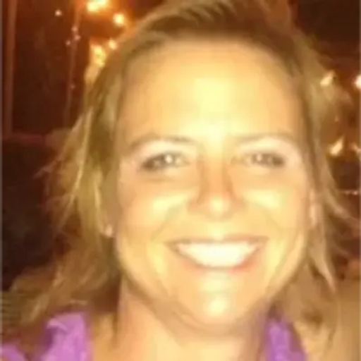 Rachel Lewis Profile Photo
