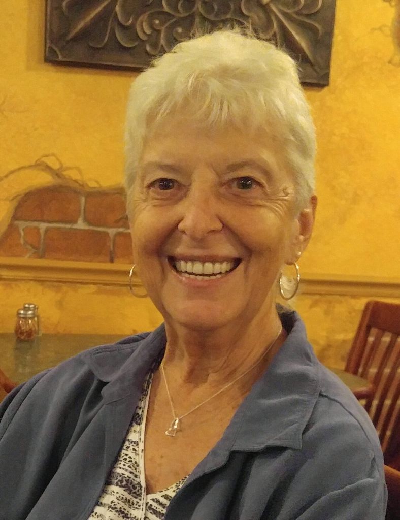 Carolyn Stouwie Profile Photo