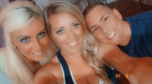 Samantha Coor photo gallery thumbnail 1 of 204