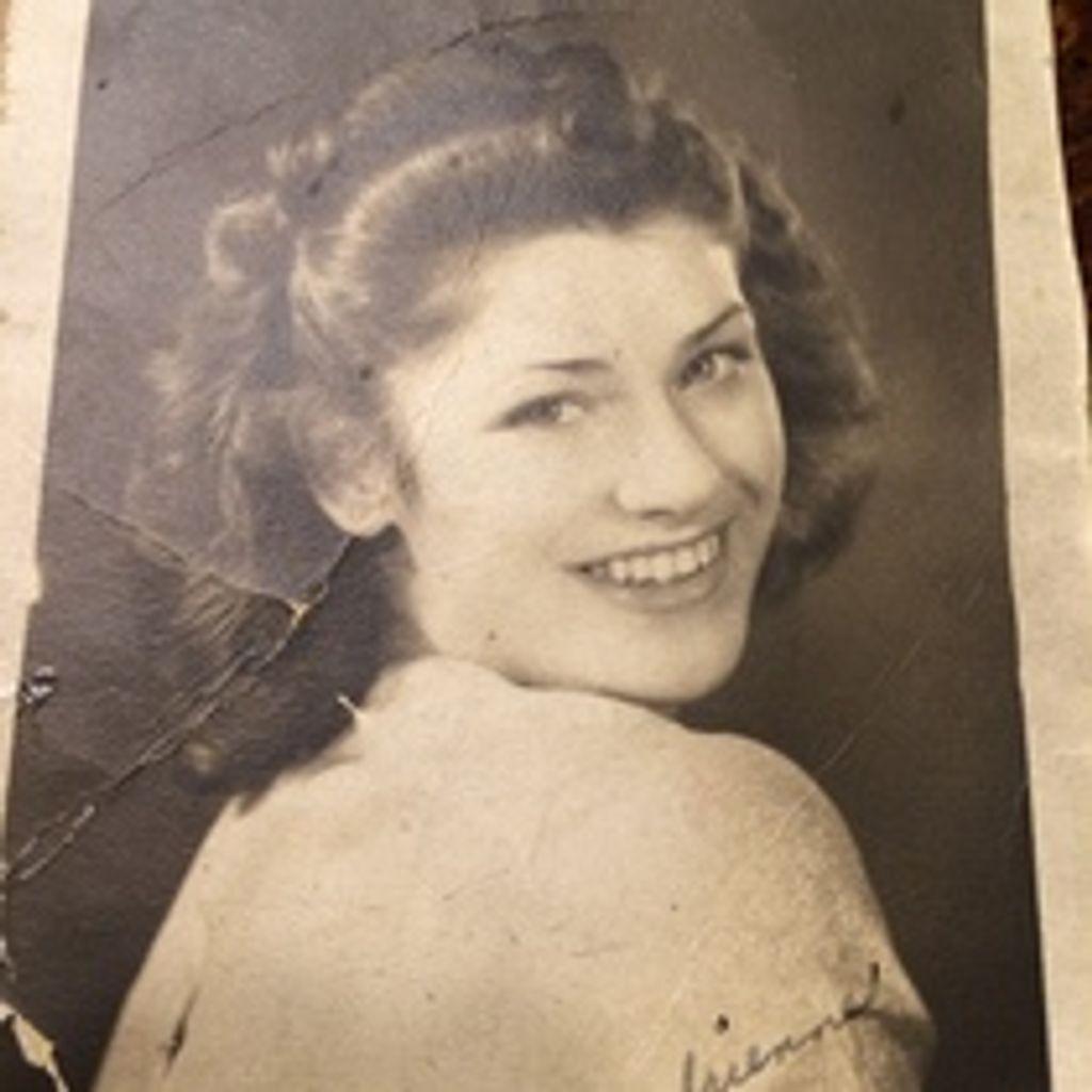 Audrienne I. (Van Hyning)  "Deen" Harris