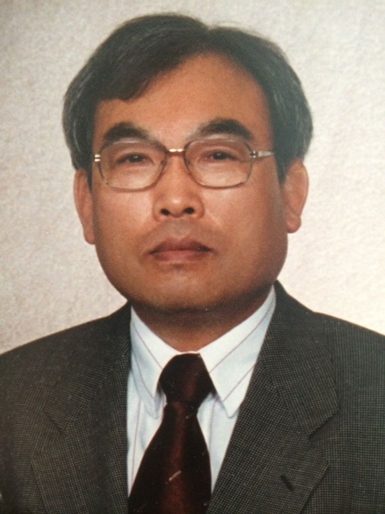 Lee, Heum Ung