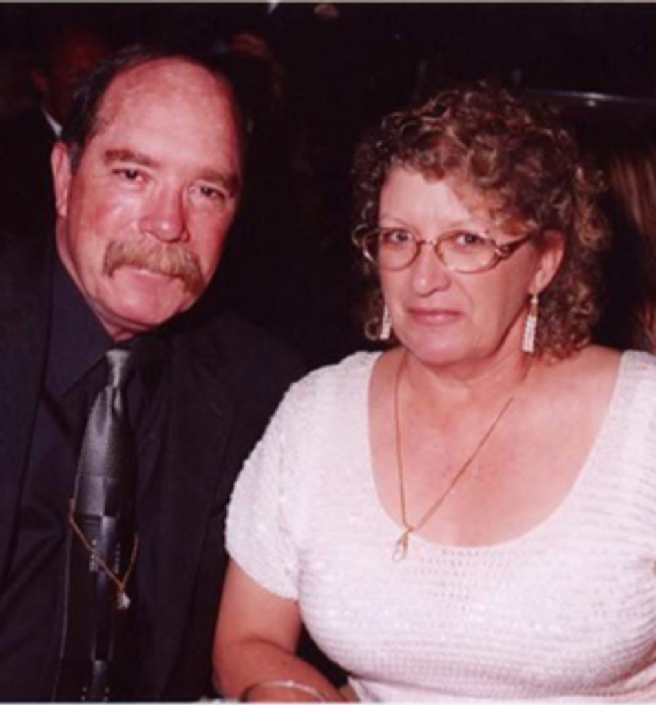Deanna (Ellis)  Jones