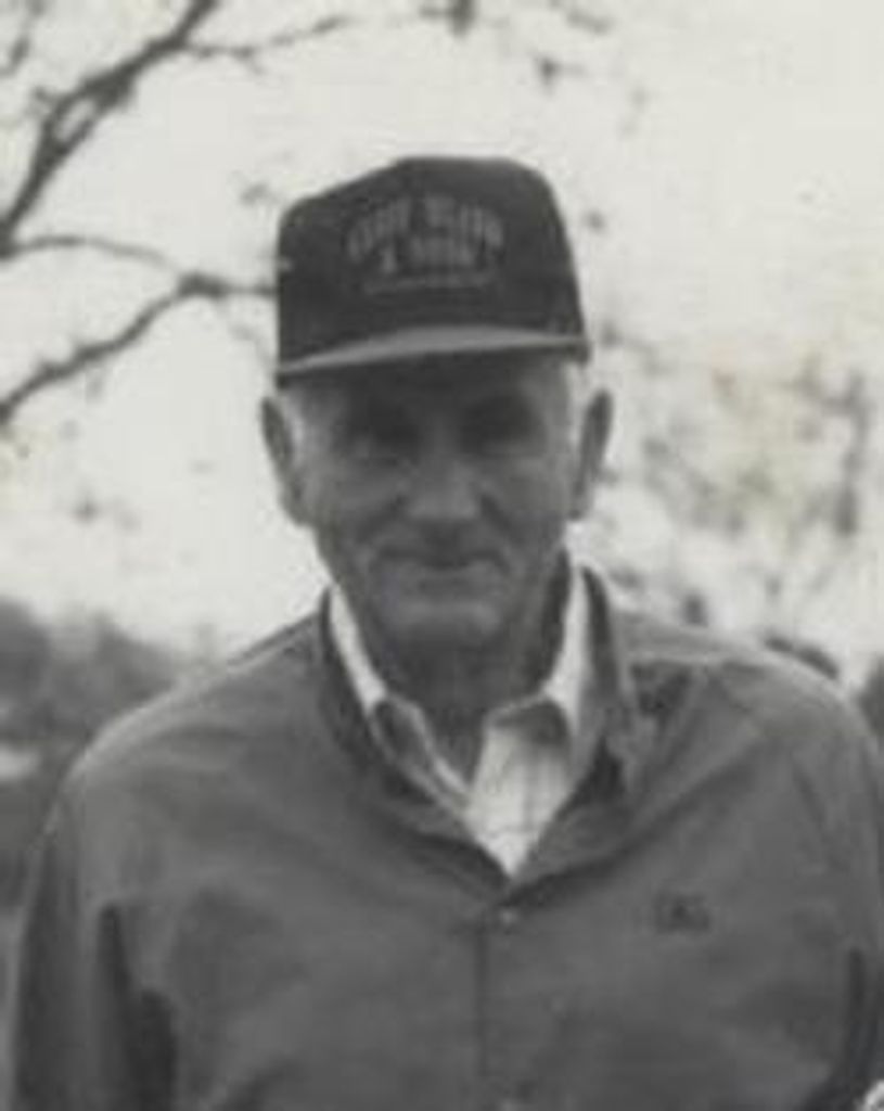Walter D. "Dan" Oberly Profile Photo