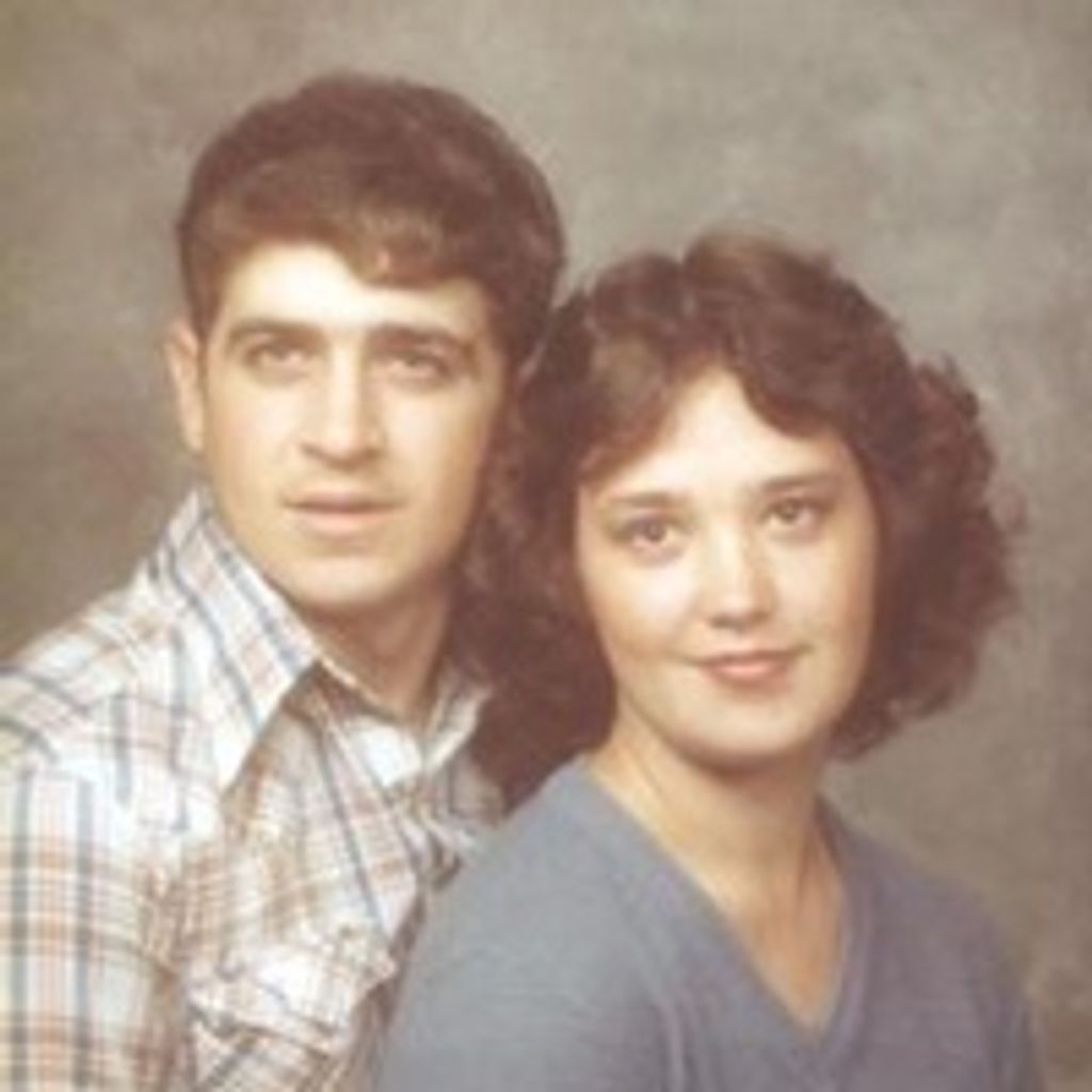 Robin  Renee Hunt