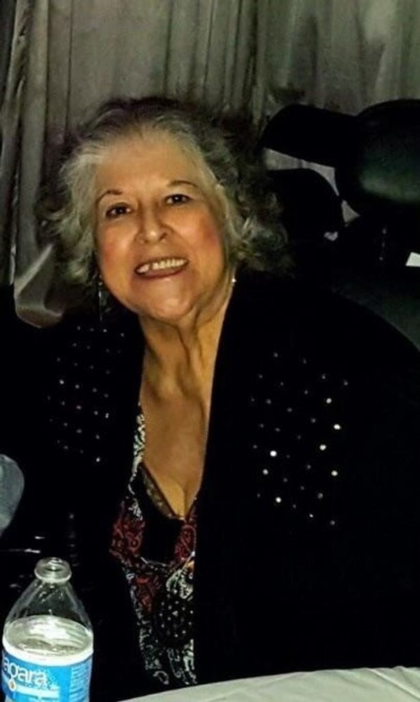 Dora Maclovia Polaco Profile Photo