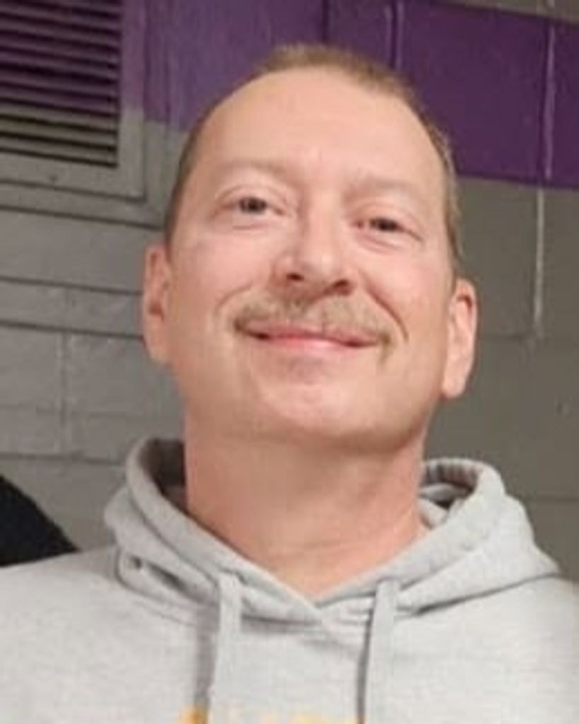 Michael Lee Warning Profile Photo