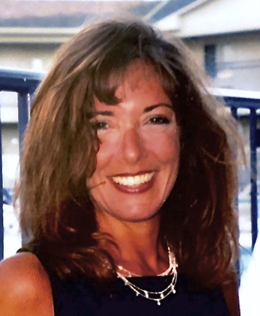 Deborah J. (DiPiero)  Hunkus