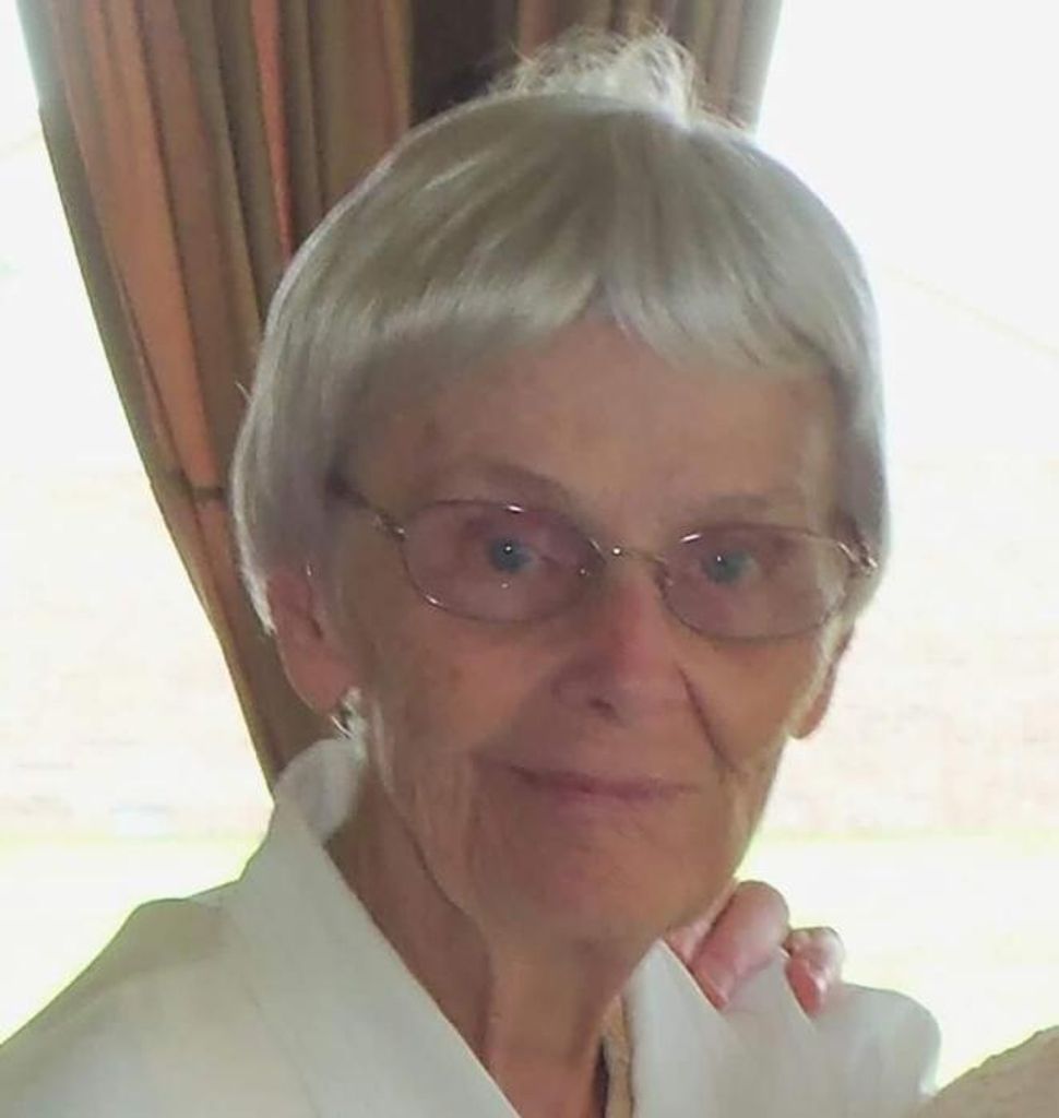 Nellie "Faye" (Williams)  Crum