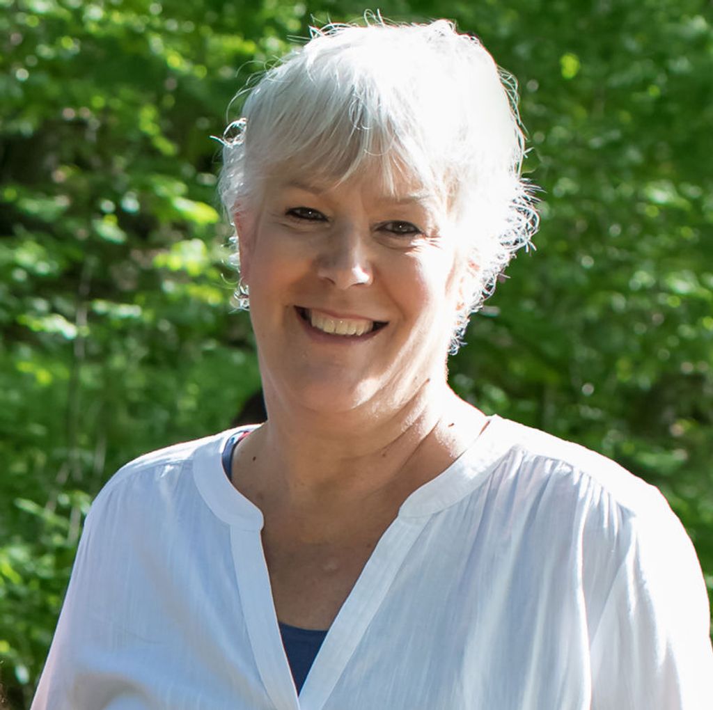 Dana-Jean Lussier Profile Photo