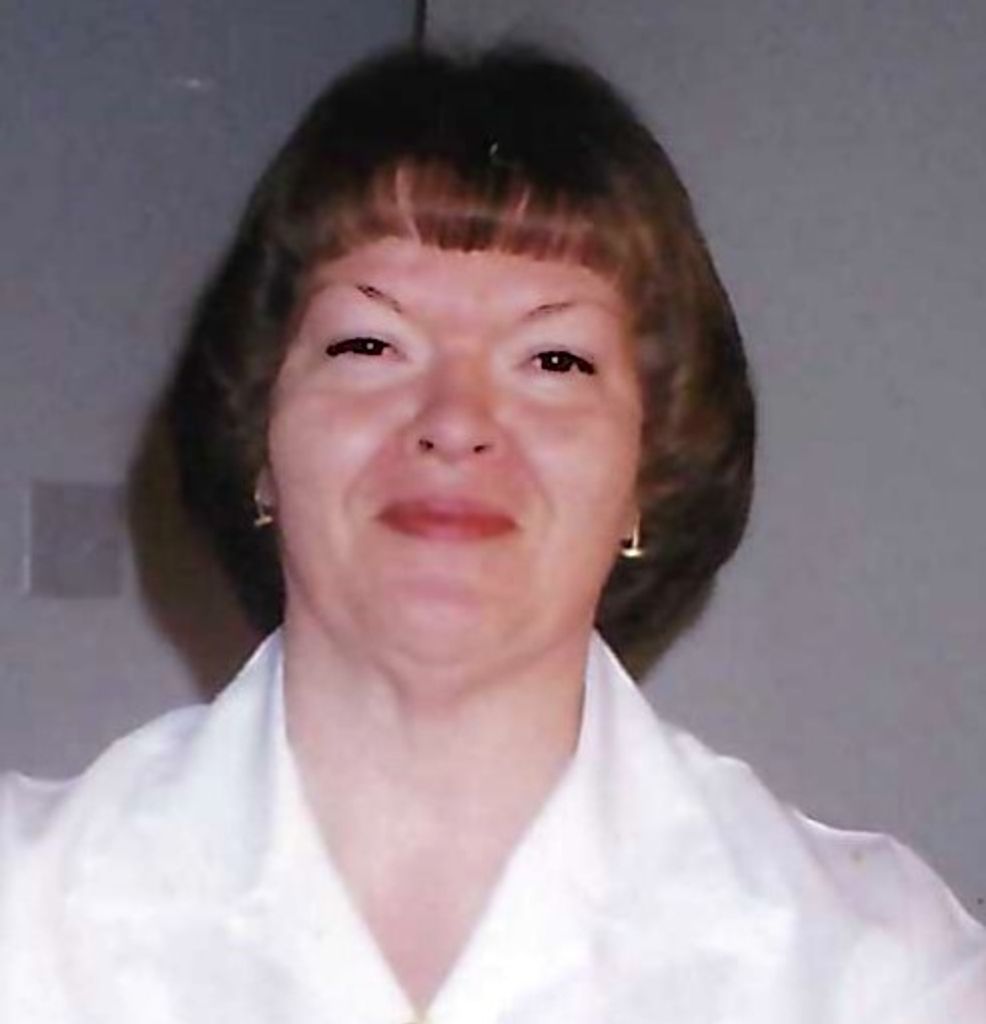Elenora (Queen)  Adkins Profile Photo