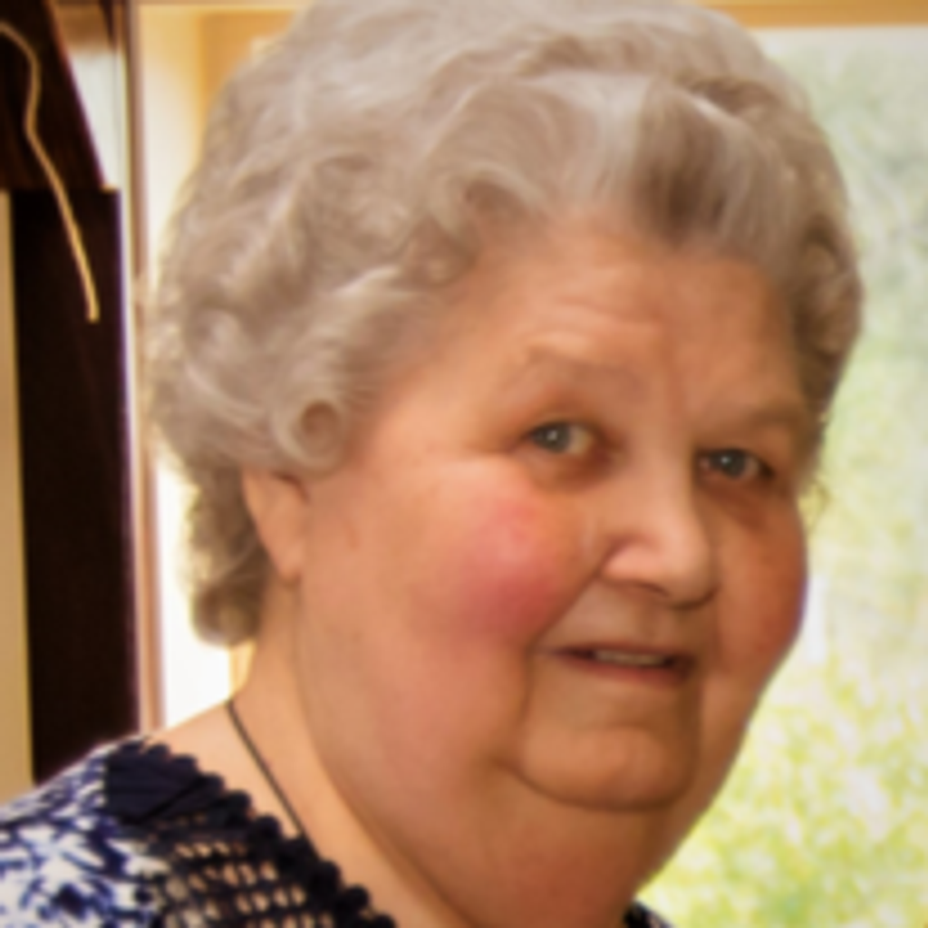 Barbara Holm