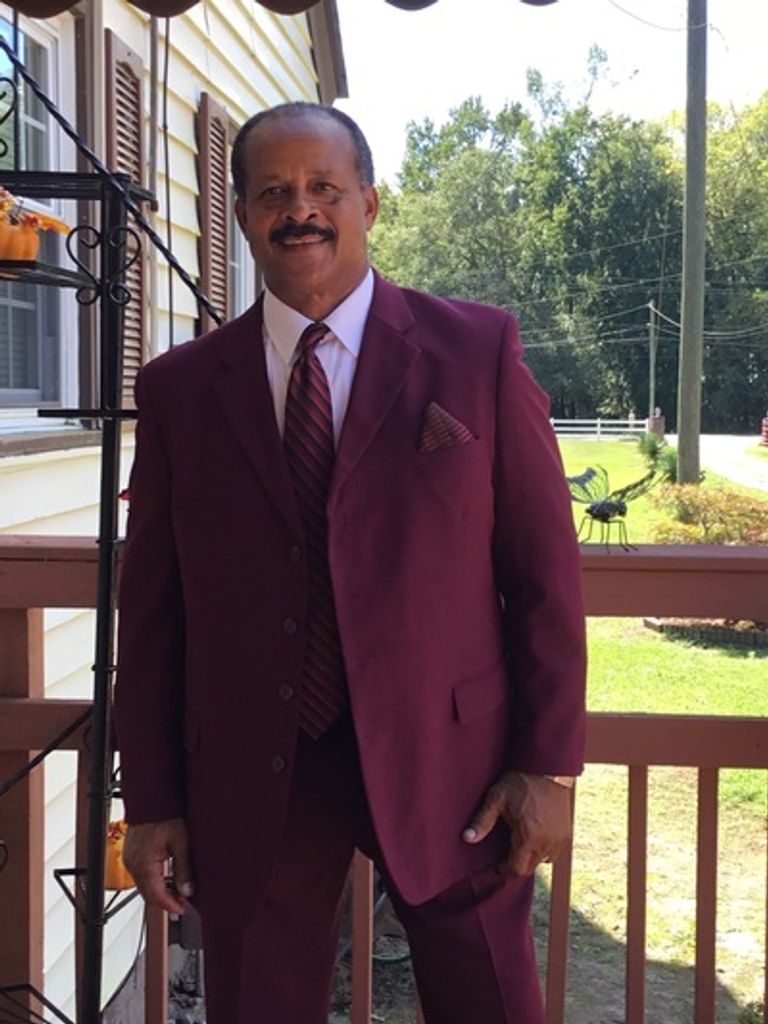 Mr. Cyrus Lawrence Profile Photo