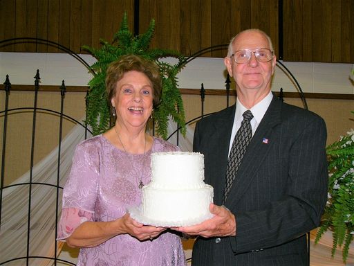 Marlene Giles photo gallery thumbnail 29 of 40