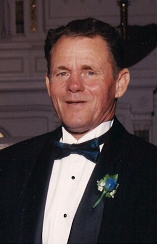 Everett J. Davis Profile Photo