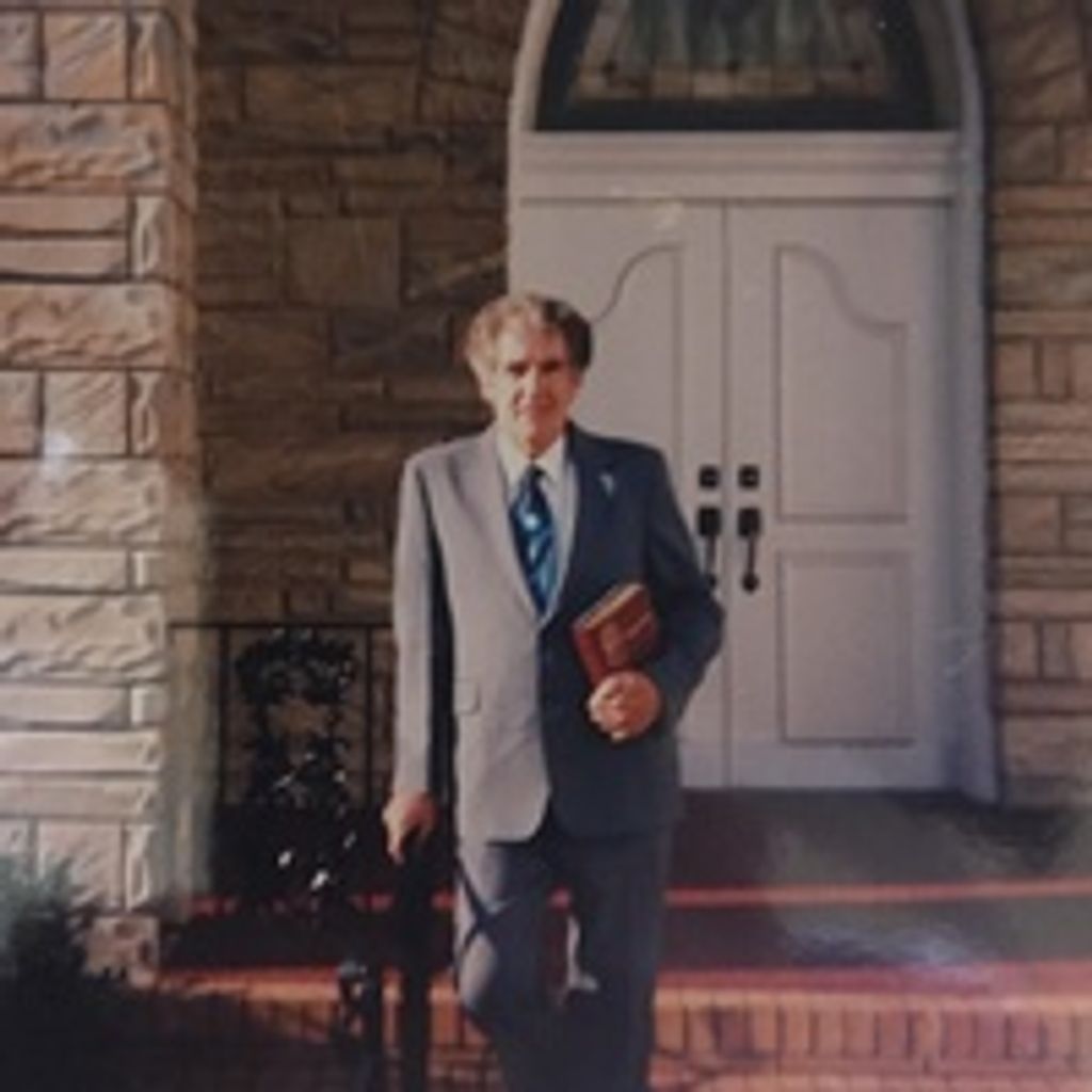 James Ray Hayes Profile Photo