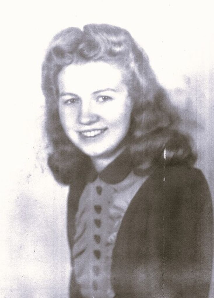 Evelyn M Baker