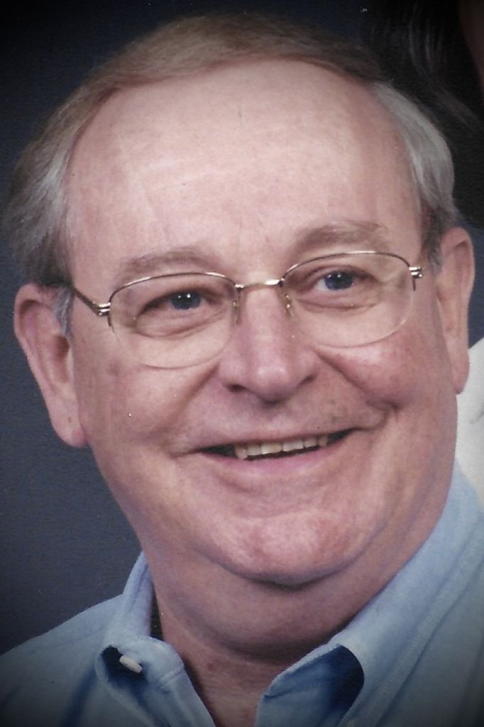 Robert John Russell Profile Photo