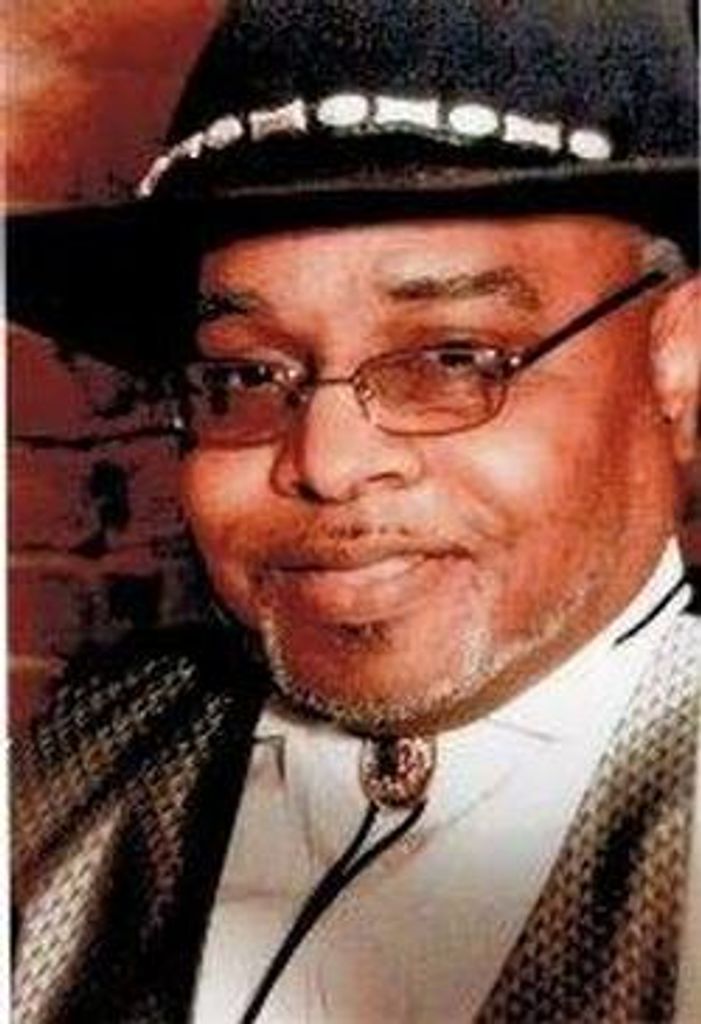 Gregory Lavell Richards Profile Photo