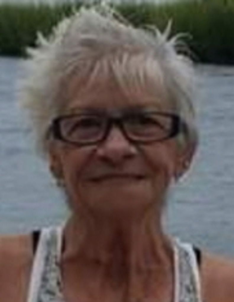 Betty Farmer Bullins