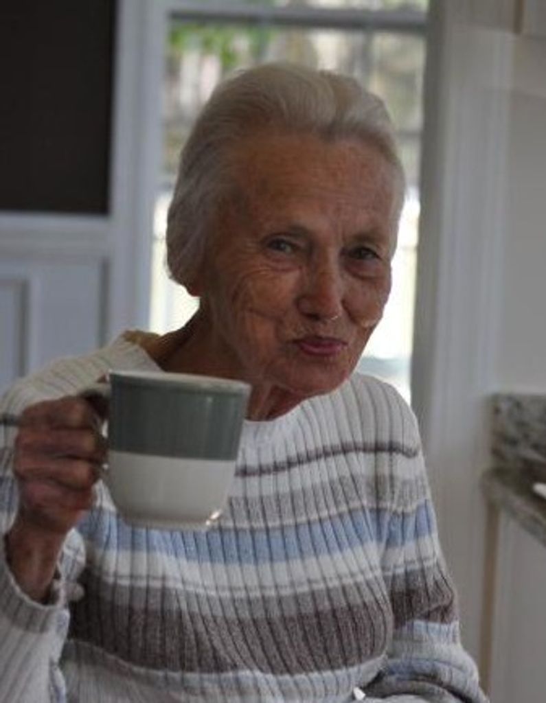 Elfriede Genzel Davis
