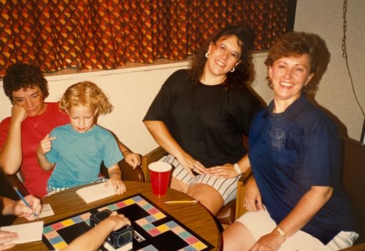 Linda Kay Davis photo gallery thumbnail 17 of 45