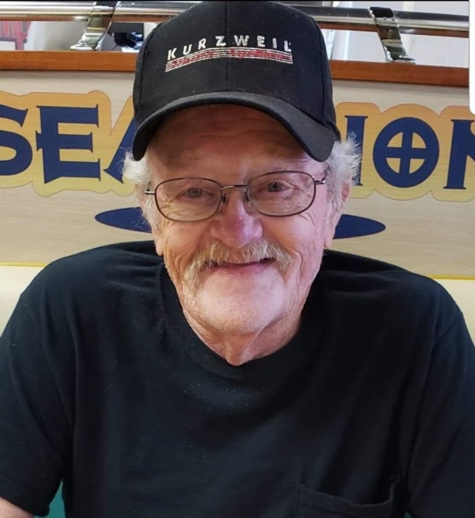 David Lewis Smith Profile Photo