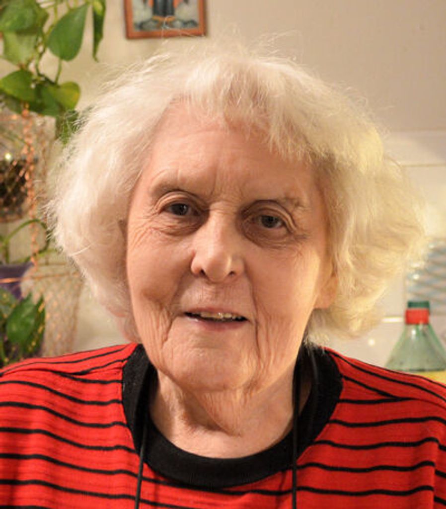 Laura J. Oppermann Profile Photo