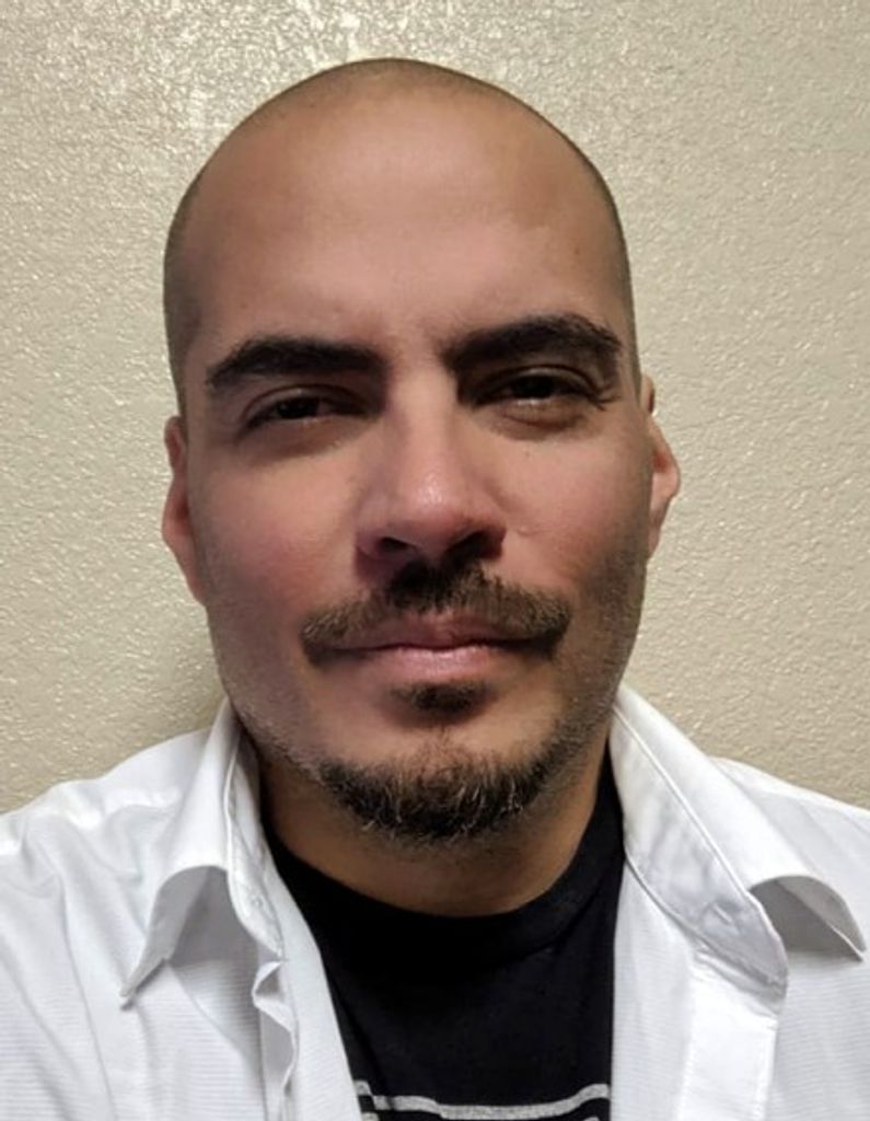 Alvaro Perez, Jr. Profile Photo