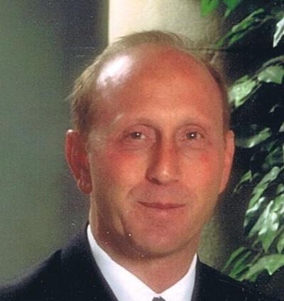 Donald J. Labins