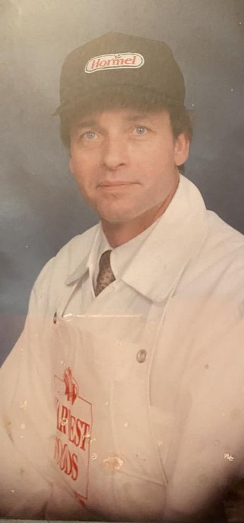 Charlie Leon Tyler Profile Photo