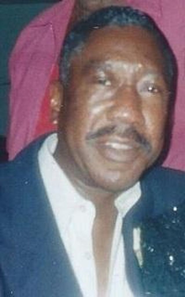 Leon Whaley Profile Photo