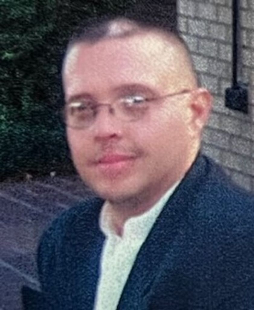 Thomas Lee May Profile Photo