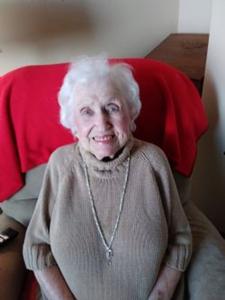 Molly Englander Profile Photo
