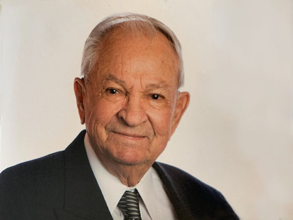 Leo Ochs Profile Photo