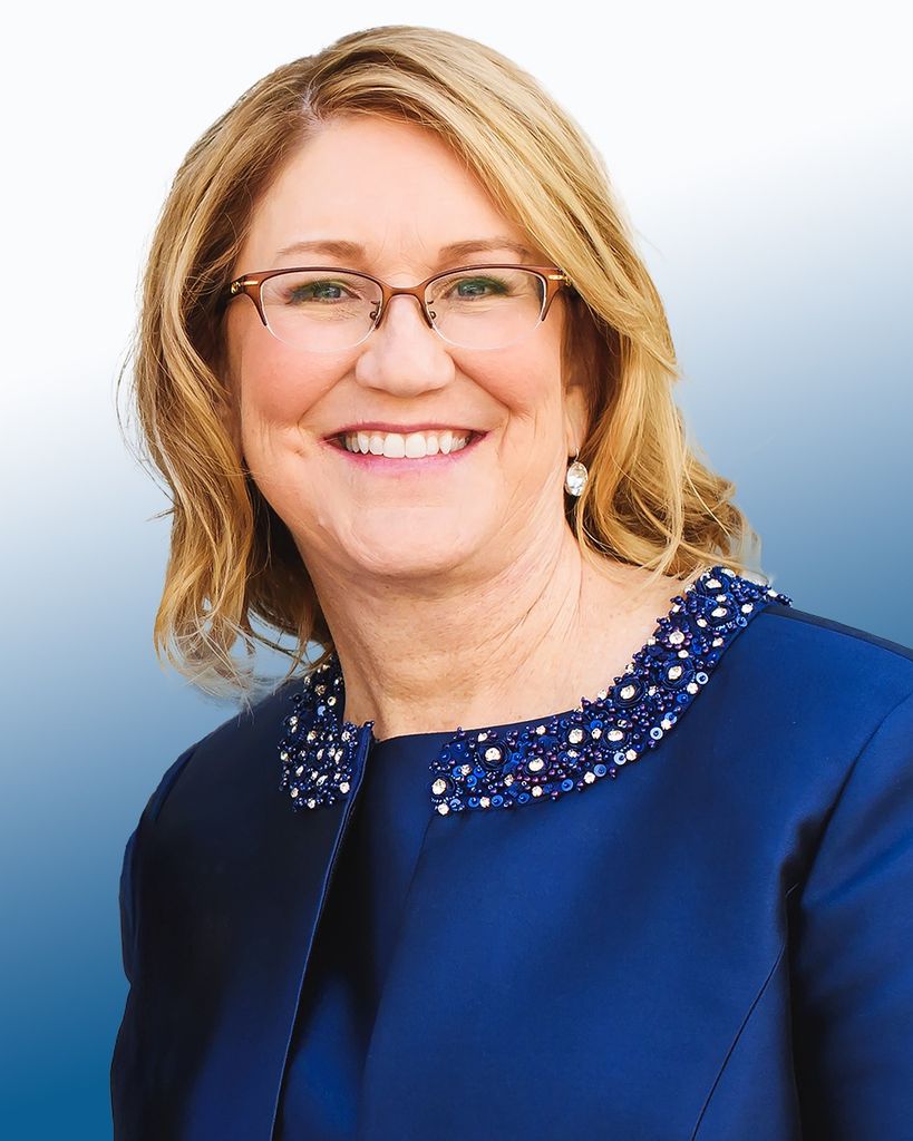 Angela M. Connelly (n. Bell)