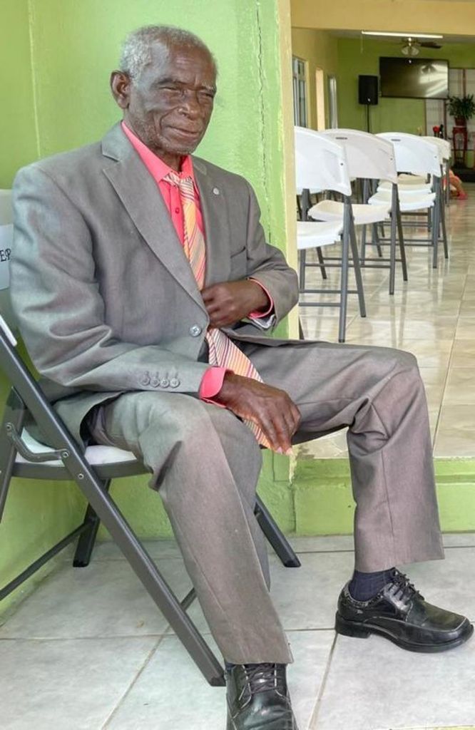 Anton Leonard Profile Photo